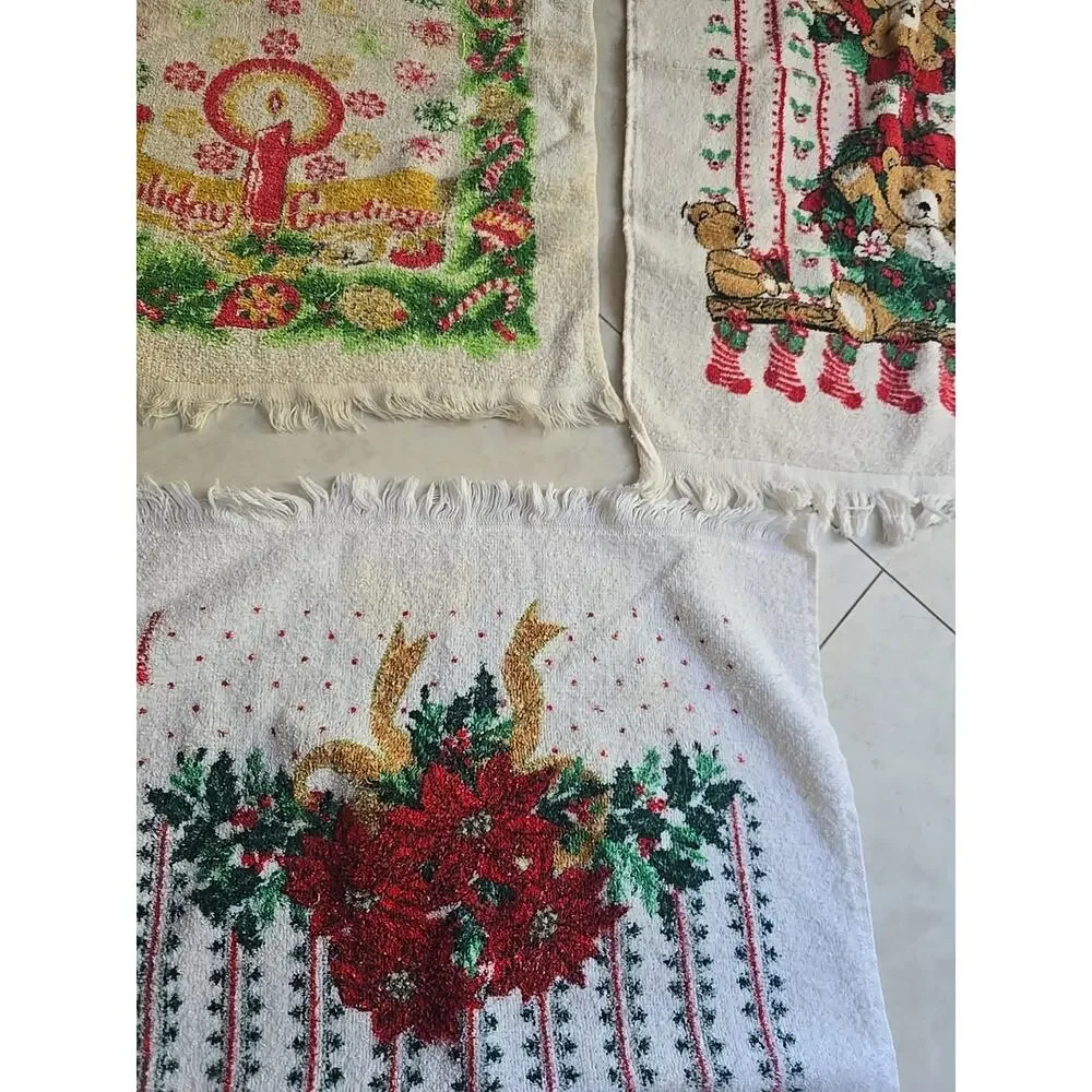 Lot of 3 VTG Cannon Holiday Christmas Absorbent Soft‎ Fringe Kitchen Hand Towels